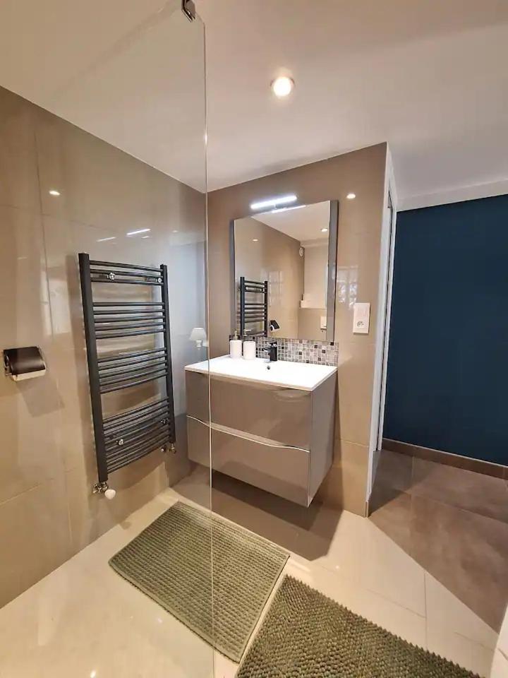 Appartement Moderne Avec Terrasse - Proche Mer 阿贡科塔因维尔 外观 照片